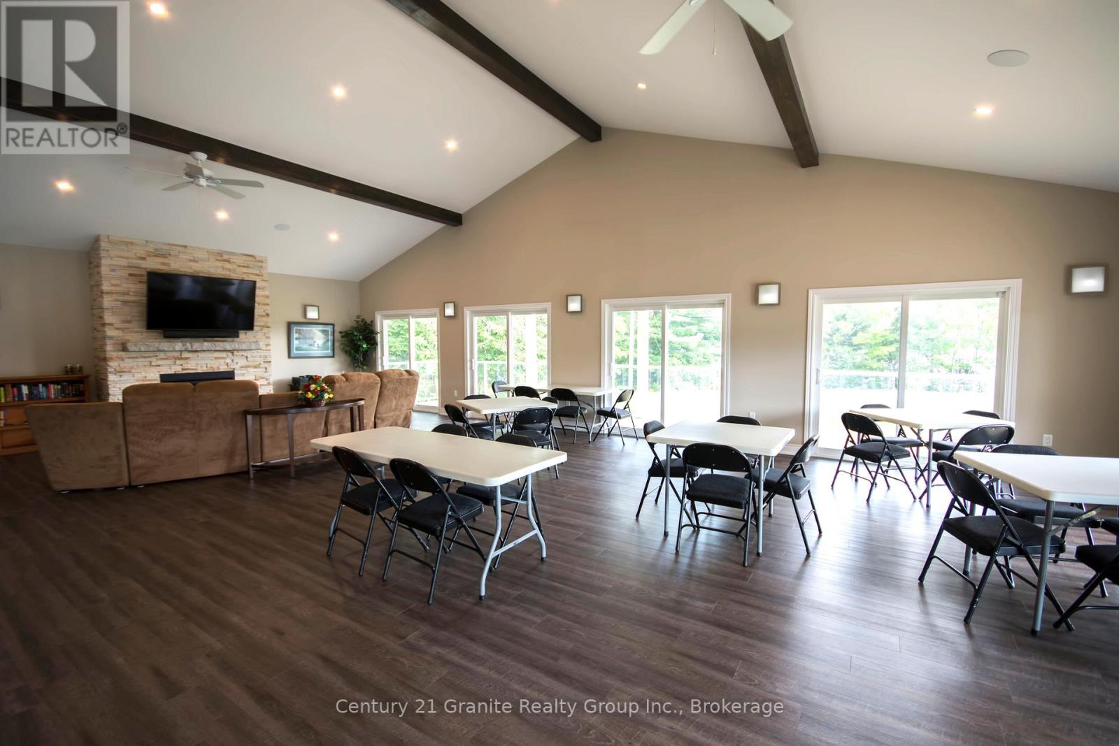 49 Webb Circle, Dysart Et Al, Ontario  K0M 1S0 - Photo 34 - X12908972