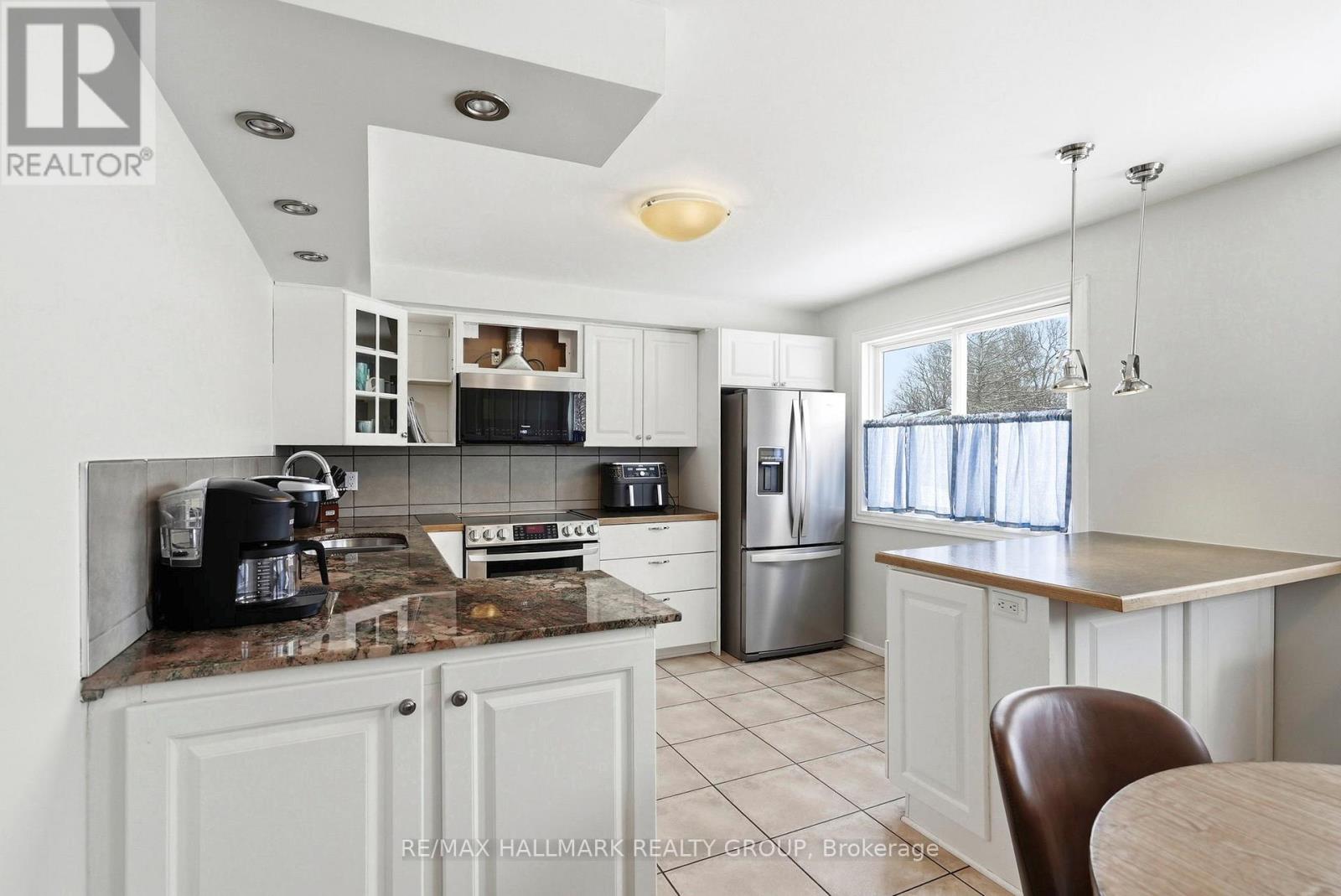 6935 Du Bois Avenue, Ottawa, Ontario  K1C 5L4 - Photo 12 - X12908886