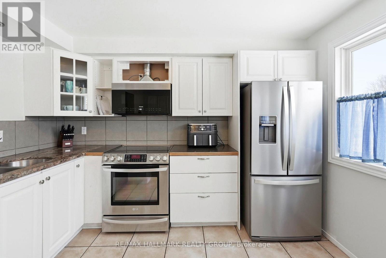 6935 Du Bois Avenue, Ottawa, Ontario  K1C 5L4 - Photo 13 - X12908886