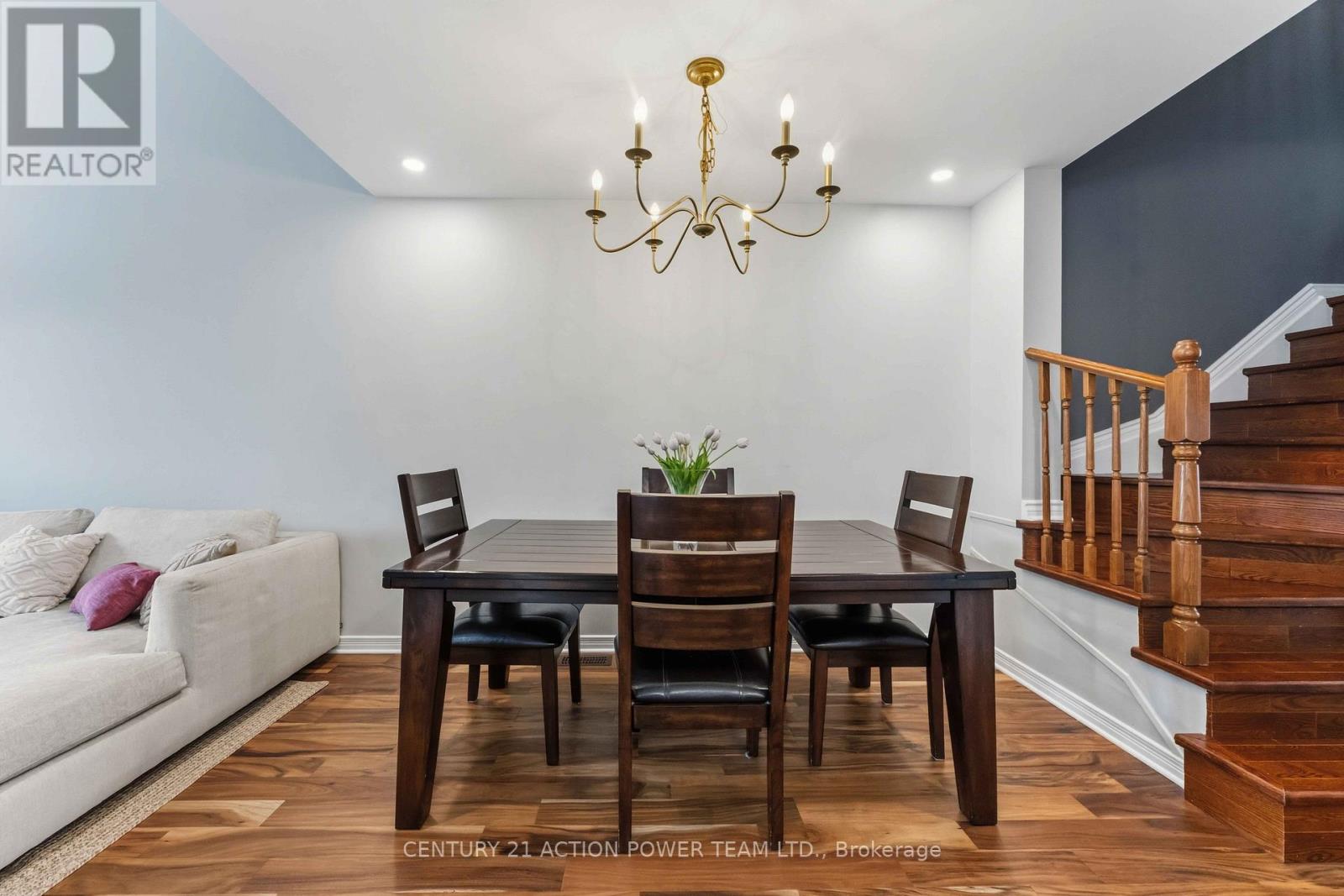 42 Sunnybrooke Drive, Ottawa, Ontario  K2M 2P3 - Photo 10 - X12908912