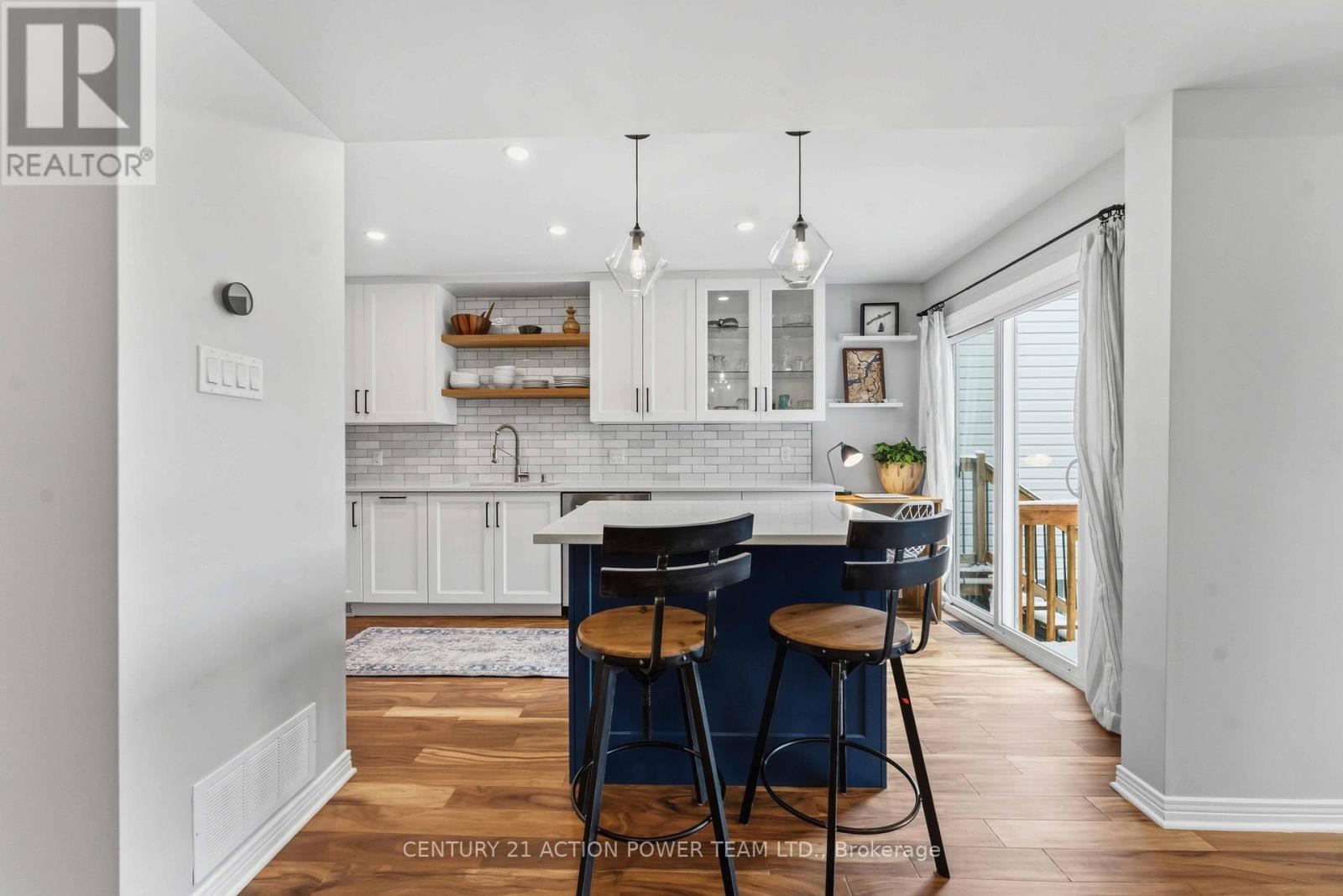 42 Sunnybrooke Drive, Ottawa, Ontario  K2M 2P3 - Photo 8 - X12908912