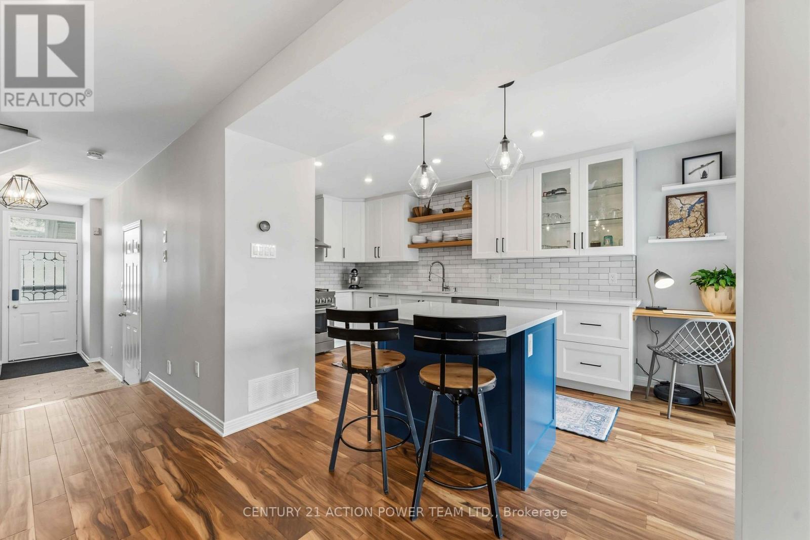 42 Sunnybrooke Drive, Ottawa, Ontario  K2M 2P3 - Photo 9 - X12908912