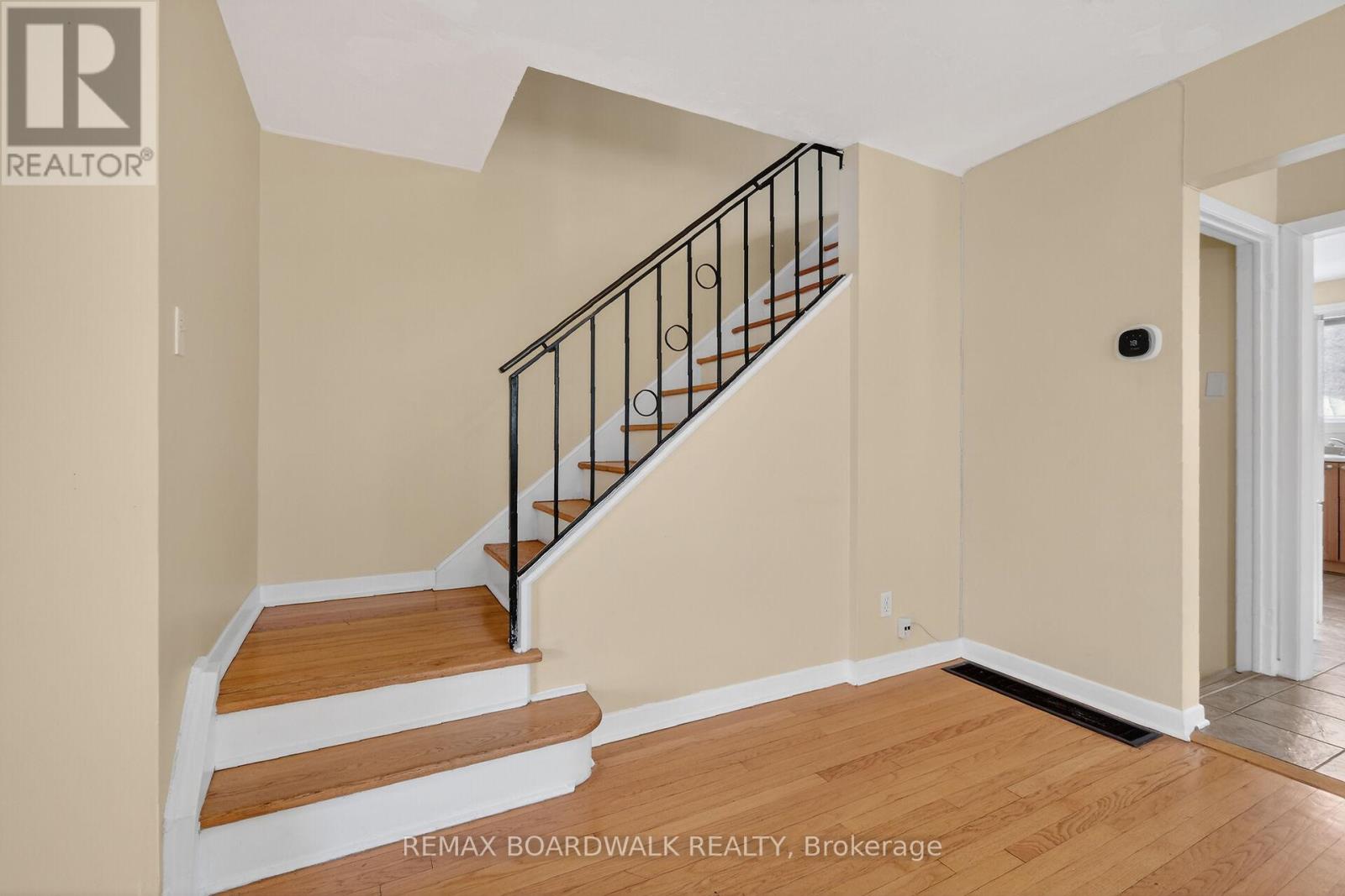 2666 Regina Street, Ottawa, Ontario  K2B 6X8 - Photo 19 - X12908966