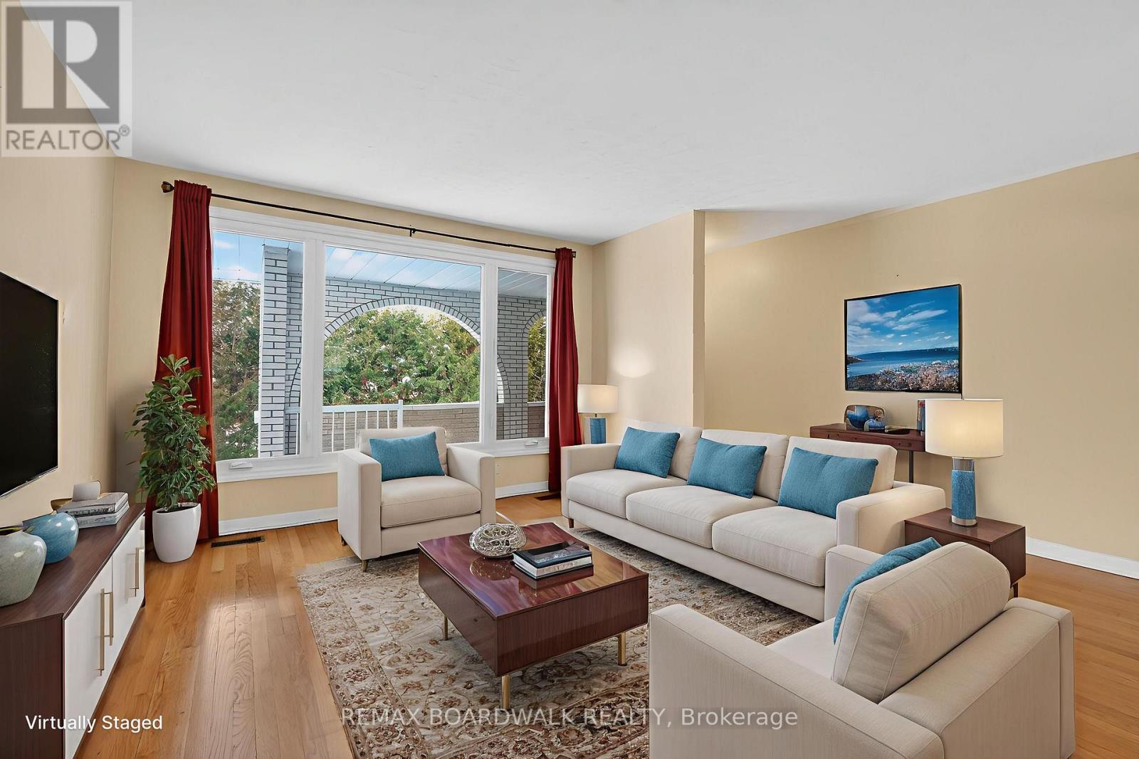 2666 Regina Street, Ottawa, Ontario  K2B 6X8 - Photo 4 - X12908966