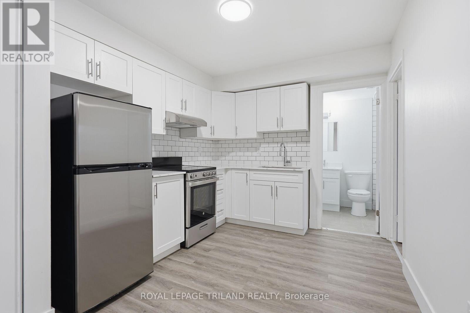 106 - 227 Cathcart Street, London South, Ontario  N6C 3M8 - Photo 4 - X12908976