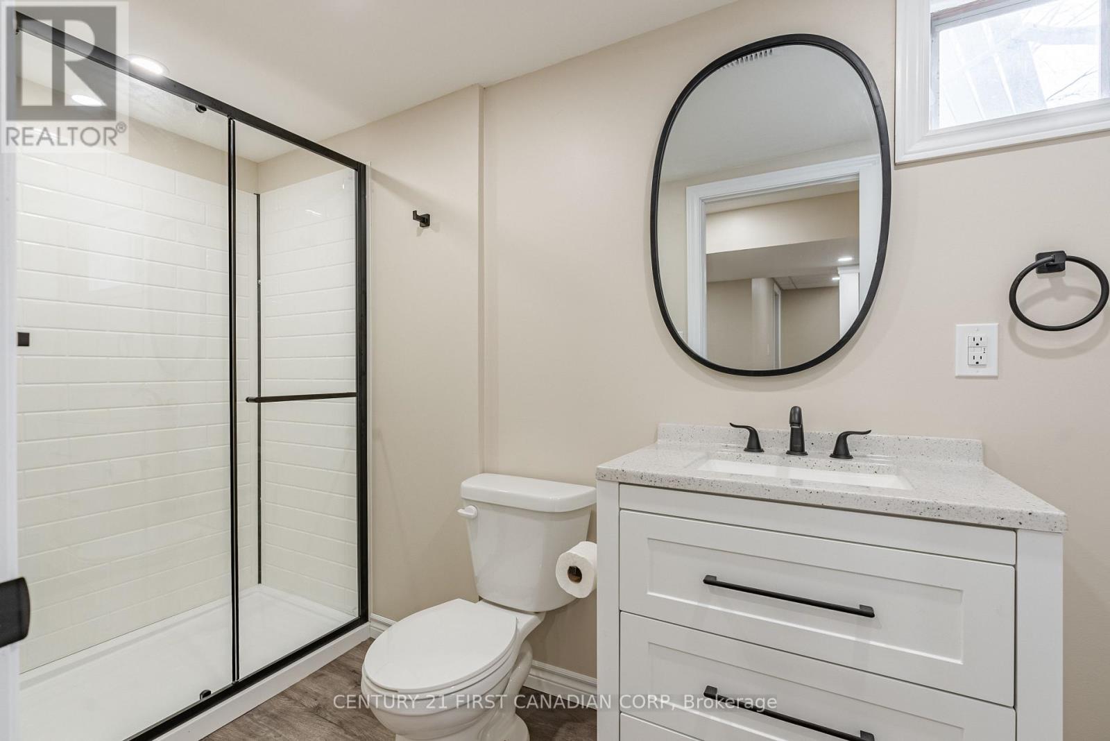 Lower - 177 Myrtle Street, St. Thomas, Ontario  N5R 2G8 - Photo 10 - X12908986