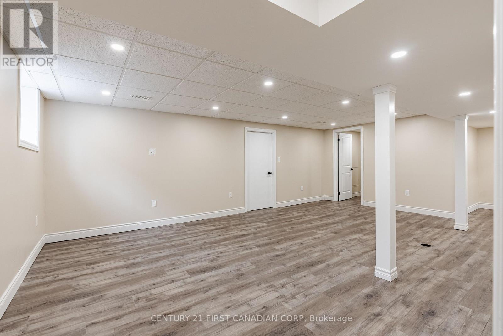 Lower - 177 Myrtle Street, St. Thomas, Ontario  N5R 2G8 - Photo 3 - X12908986