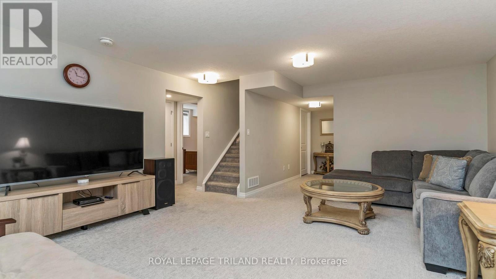 Photo 20 of 29 for 3 Harlequin Court