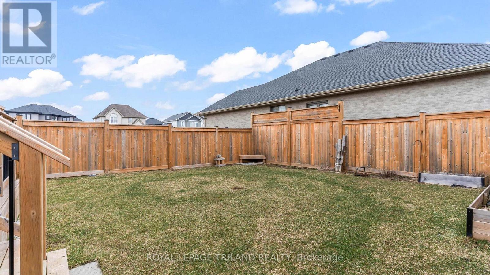 Photo 27 of 29 for 3 Harlequin Court