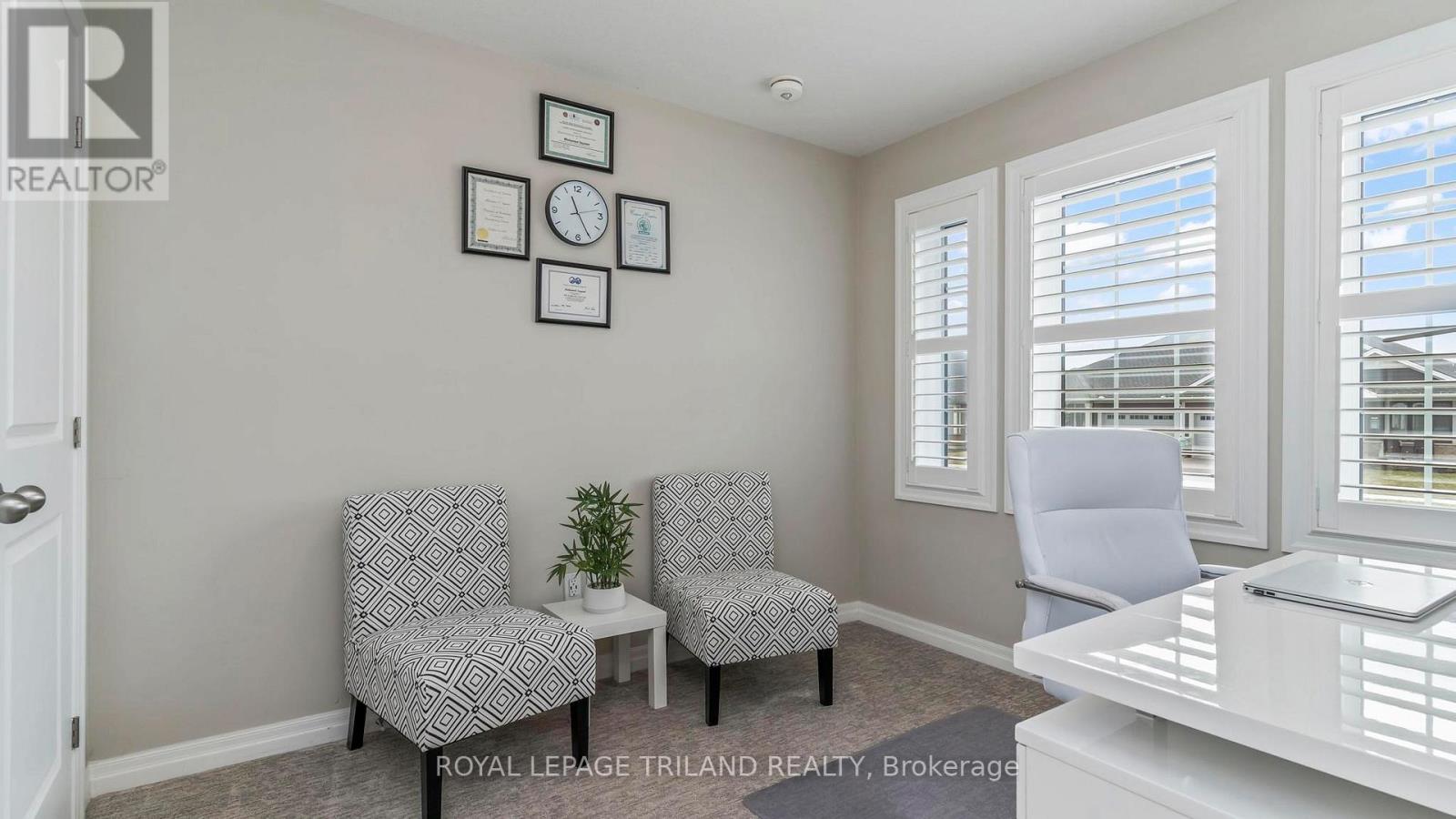 Photo 5 of 29 for 3 Harlequin Court