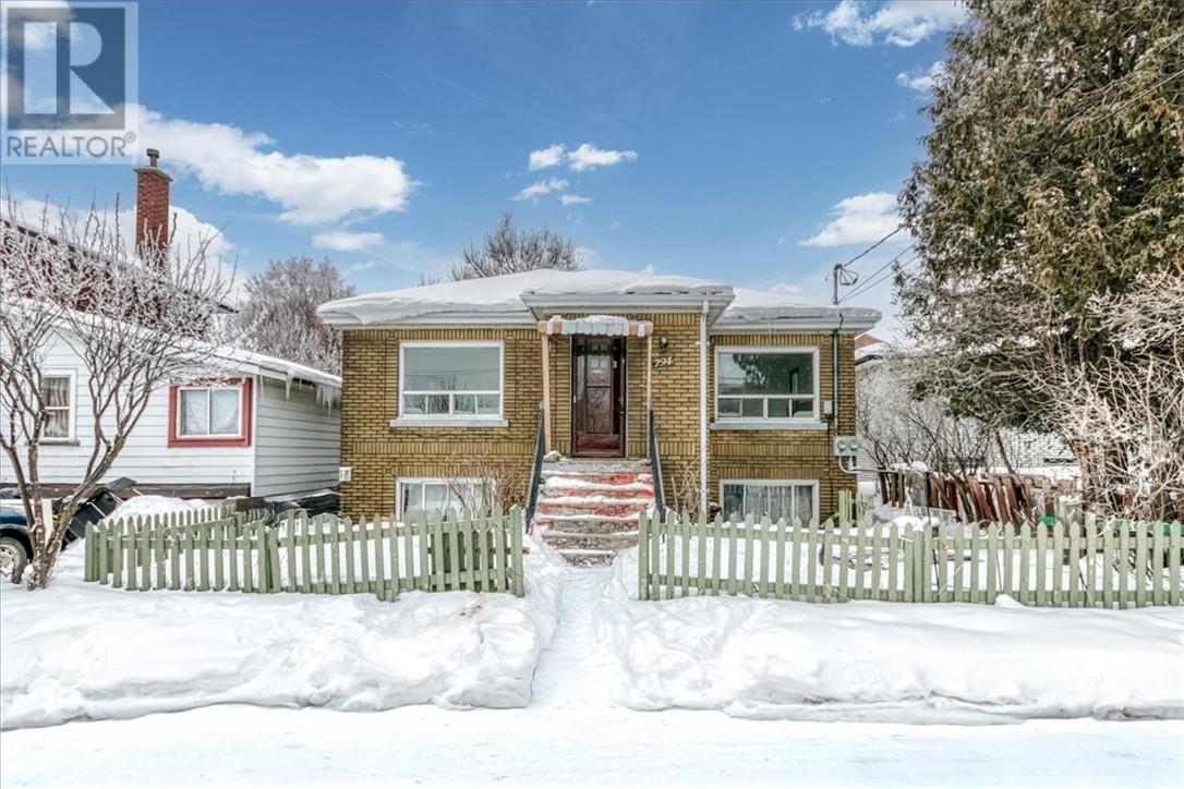 294 Bloor Street, Sudbury, Ontario  P3C 2L3 - Photo 1 - 2126879