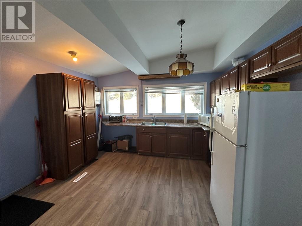 16 Norman Avenue, Capreol, Ontario  P0M 1H0 - Photo 10 - 2126875