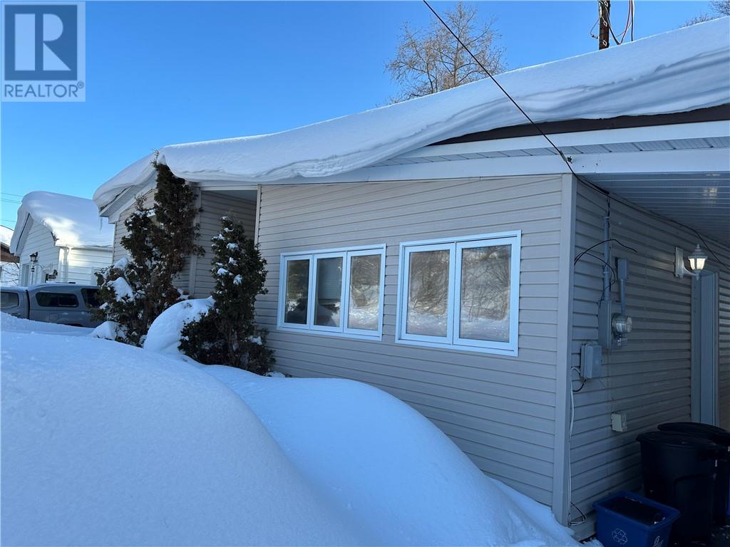 16 Norman Avenue, Capreol, Ontario  P0M 1H0 - Photo 2 - 2126875