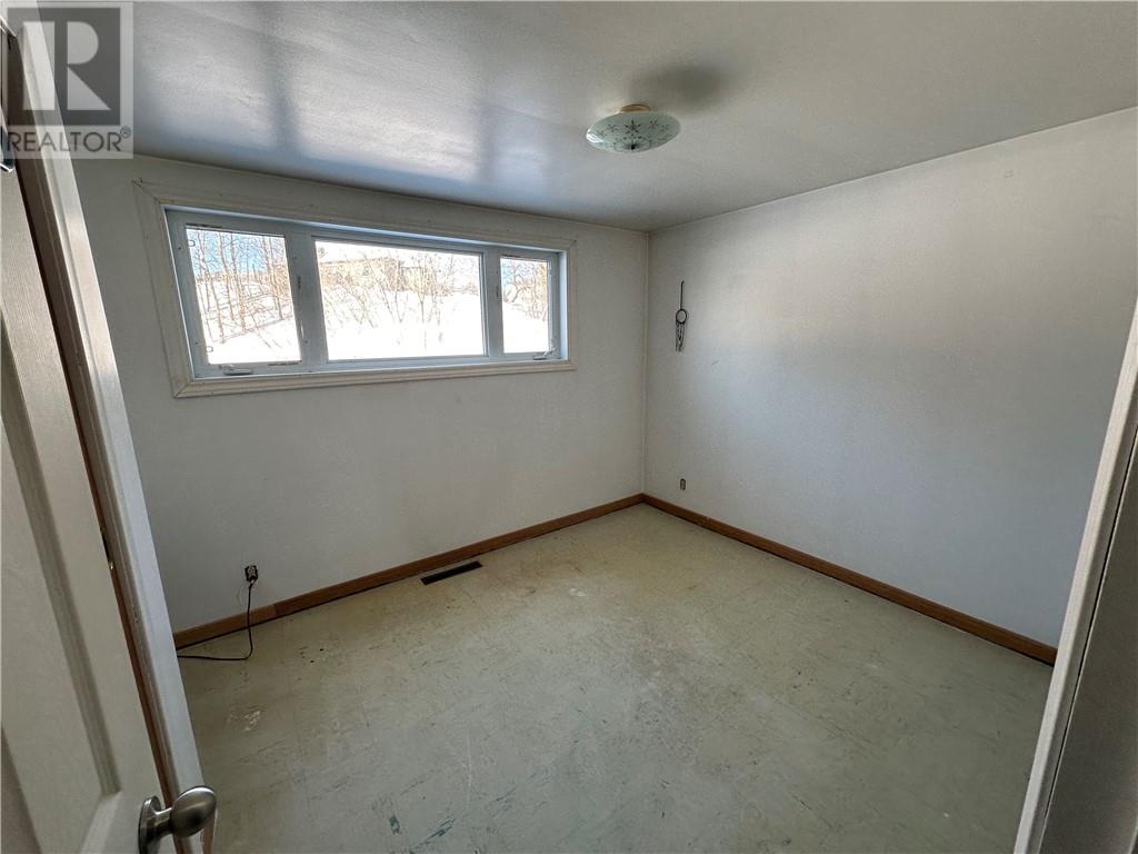 16 Norman Avenue, Capreol, Ontario  P0M 1H0 - Photo 29 - 2126875