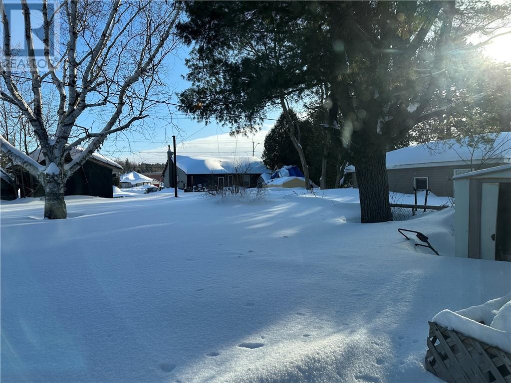 16 Norman Avenue, Capreol, Ontario  P0M 1H0 - Photo 5 - 2126875