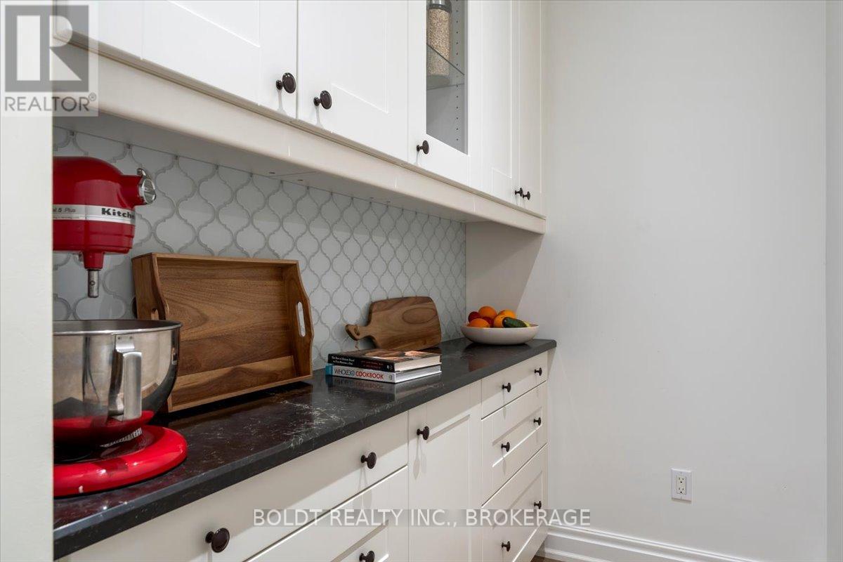 1107 Balfour Street, Pelham, Ontario  L0S 1C0 - Photo 13 - X12777836