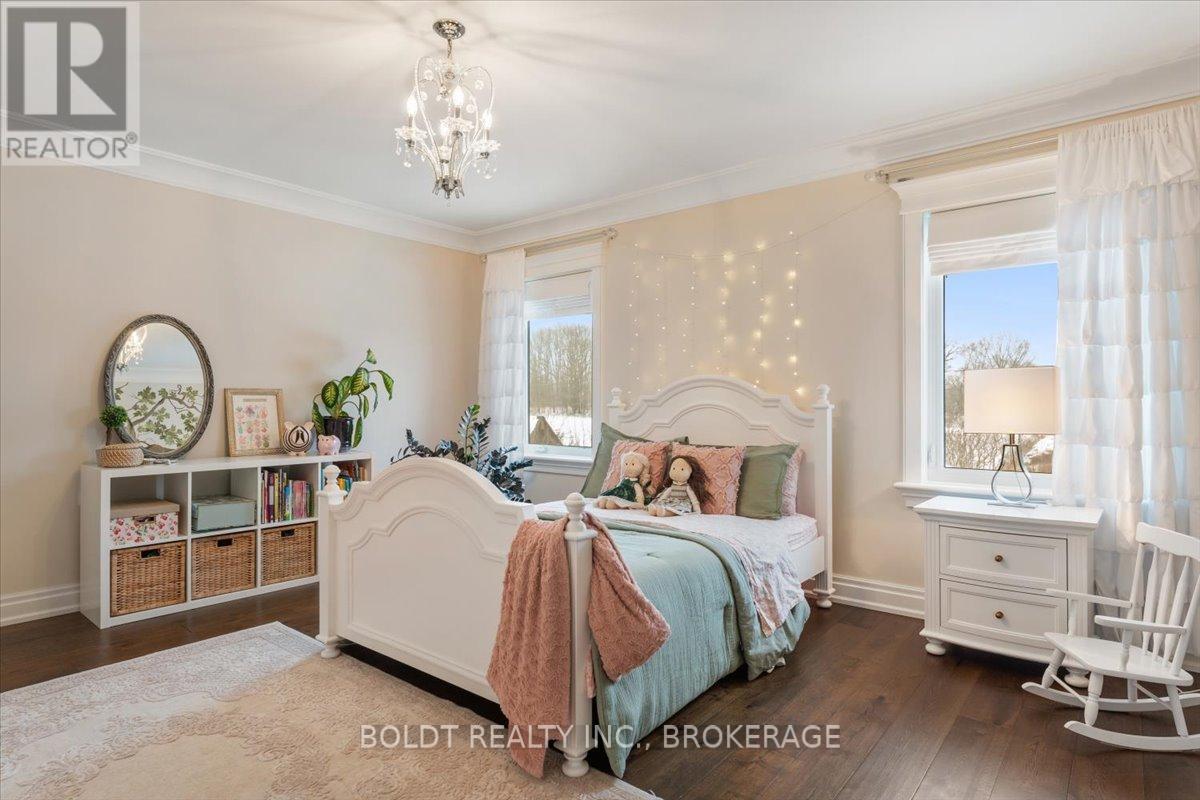 1107 Balfour Street, Pelham, Ontario  L0S 1C0 - Photo 22 - X12777836