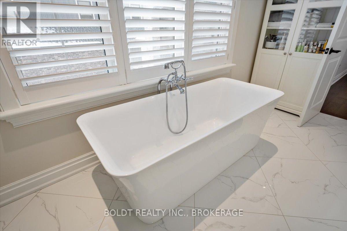 1107 Balfour Street, Pelham, Ontario  L0S 1C0 - Photo 28 - X12777836