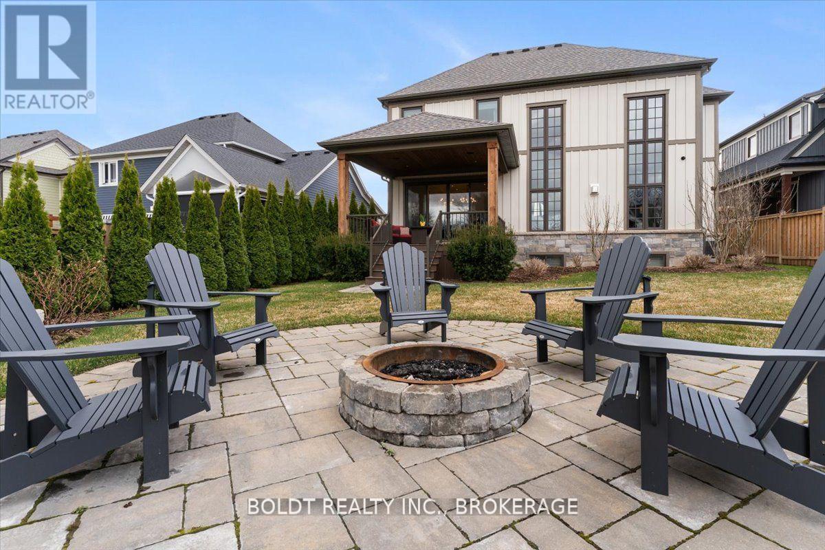 1107 Balfour Street, Pelham, Ontario  L0S 1C0 - Photo 40 - X12777836