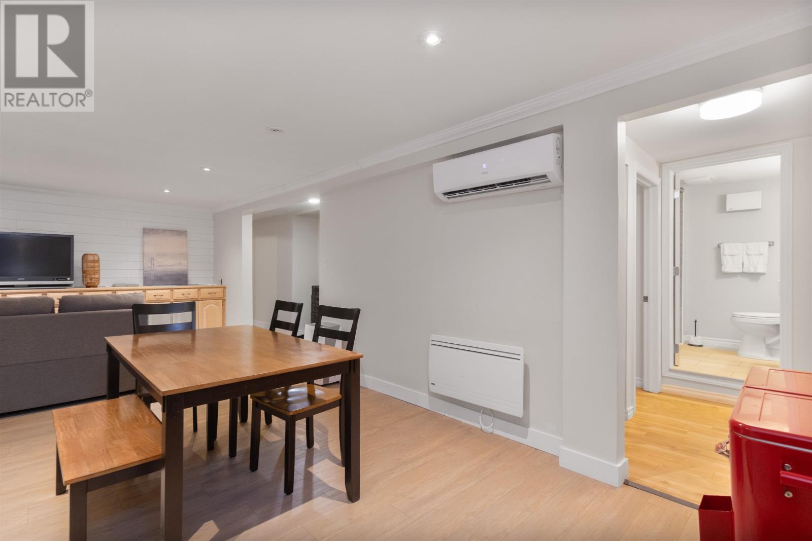 812 Main Street, Cornwall, Prince Edward Island  C0A 1H0 - Photo 26 - 202604919