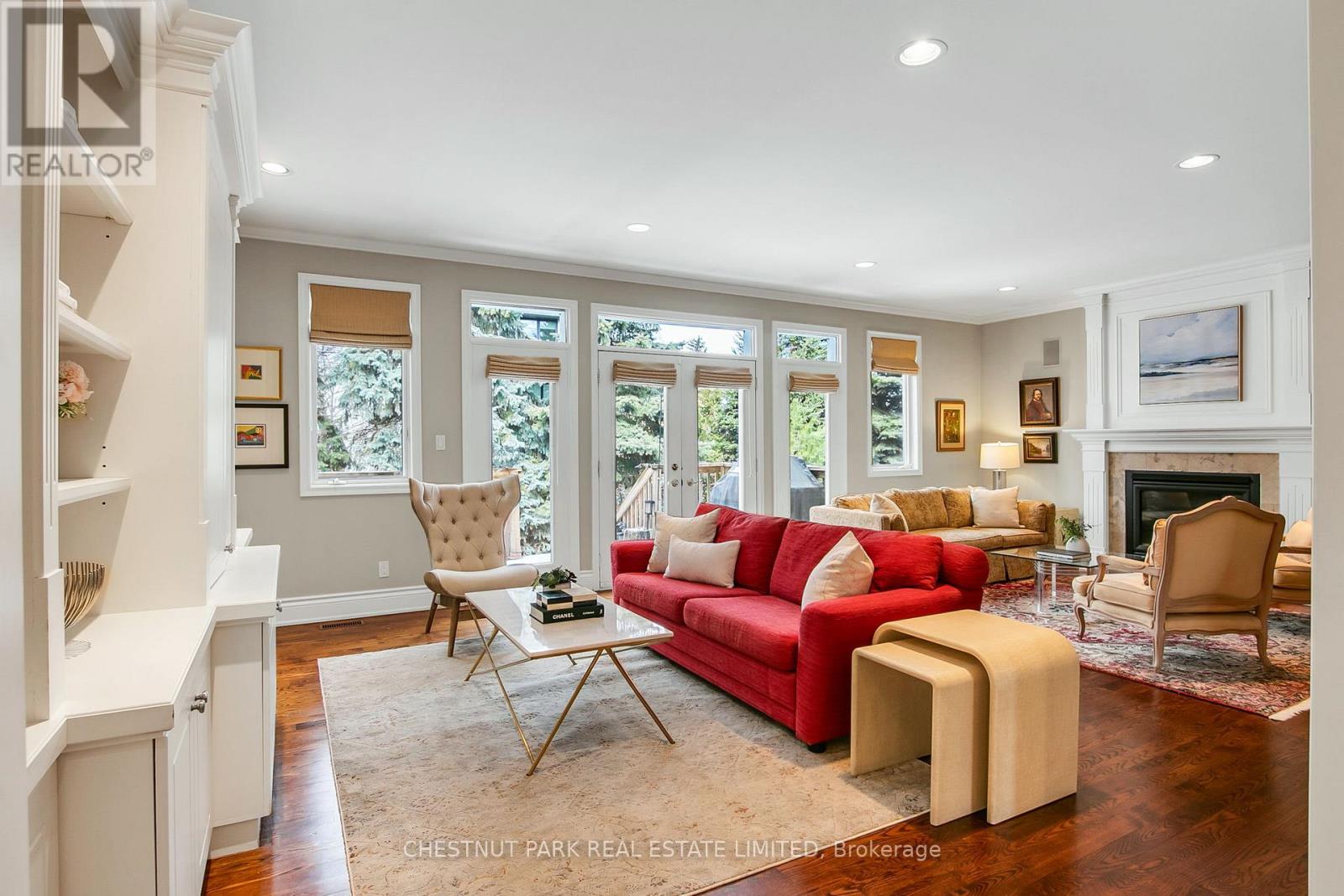 552 Melrose Avenue, Toronto, Ontario  M5M 2A3 - Photo 7 - C12908850