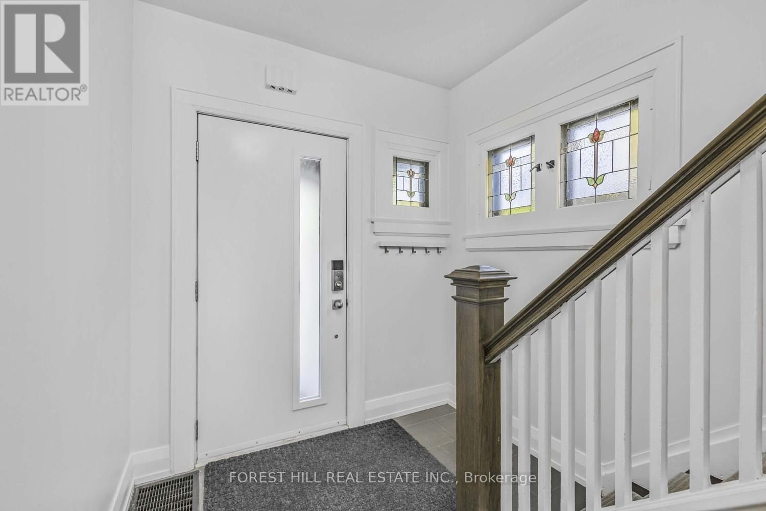 183 Wychwood Avenue, Toronto (Humewood-Cedarvale), Ontario  M6C 2T4 - Photo 16 - C12908936