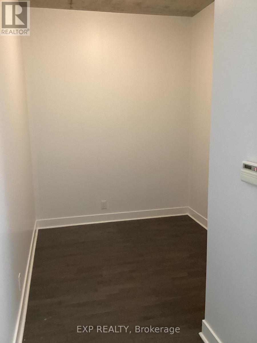 418 - 399 Adelaide Street, Toronto, Ontario  M5V 1S1 - Photo 2 - C12908960