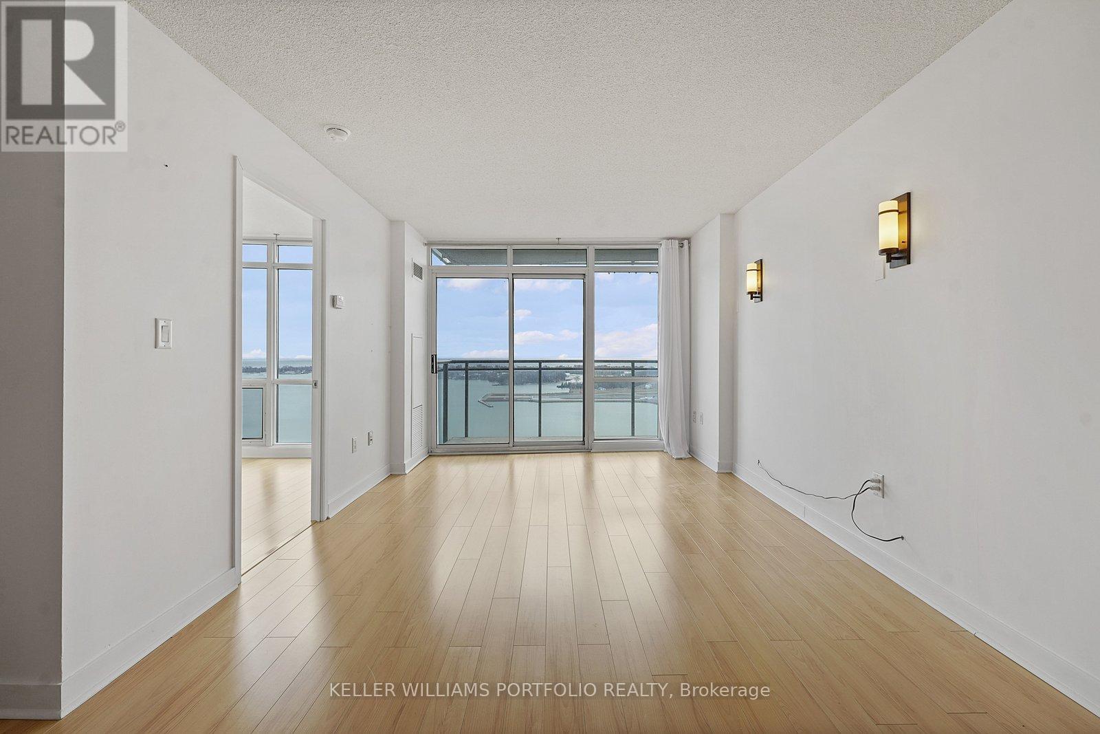 3711 - 11 Brunel Court, Toronto (Waterfront Communities), Ontario  M5V 3Y3 - Photo 15 - C12908970