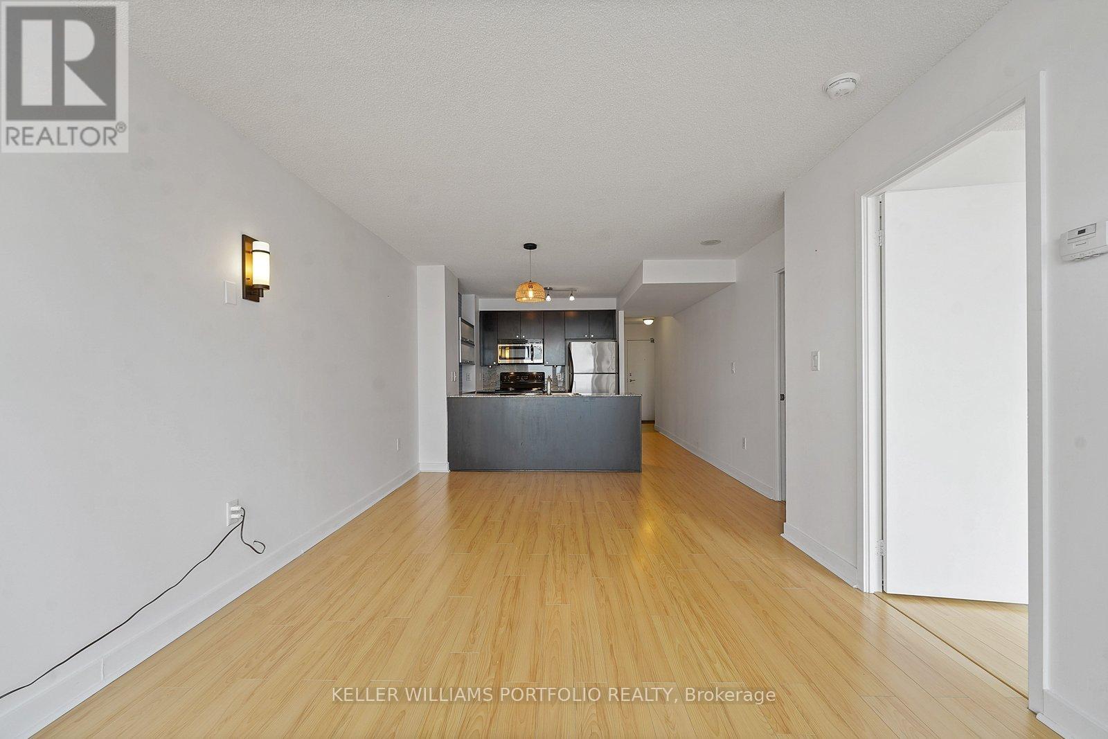 3711 - 11 Brunel Court, Toronto (Waterfront Communities), Ontario  M5V 3Y3 - Photo 19 - C12908970