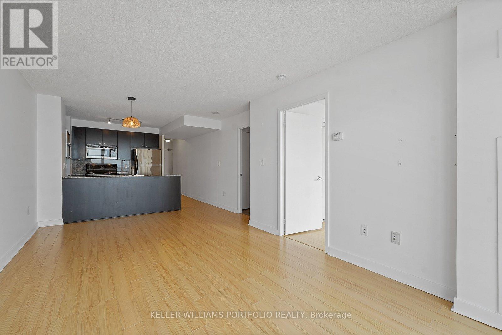 3711 - 11 Brunel Court, Toronto (Waterfront Communities), Ontario  M5V 3Y3 - Photo 20 - C12908970