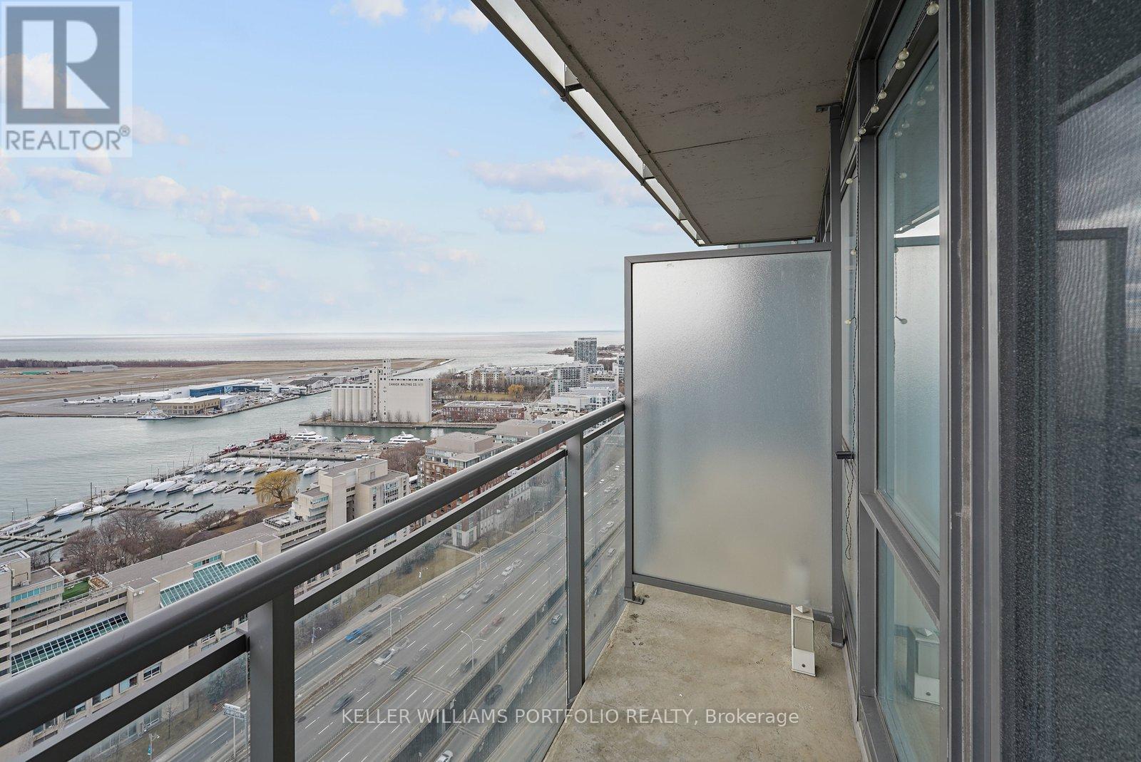 3711 - 11 Brunel Court, Toronto (Waterfront Communities), Ontario  M5V 3Y3 - Photo 29 - C12908970