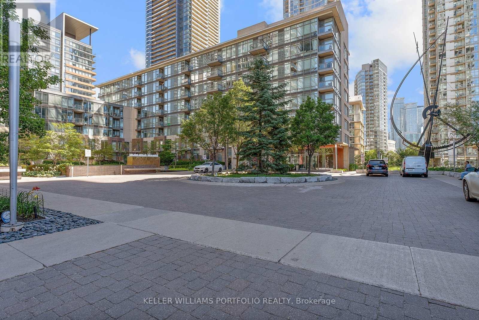 3711 - 11 Brunel Court, Toronto (Waterfront Communities), Ontario  M5V 3Y3 - Photo 37 - C12908970