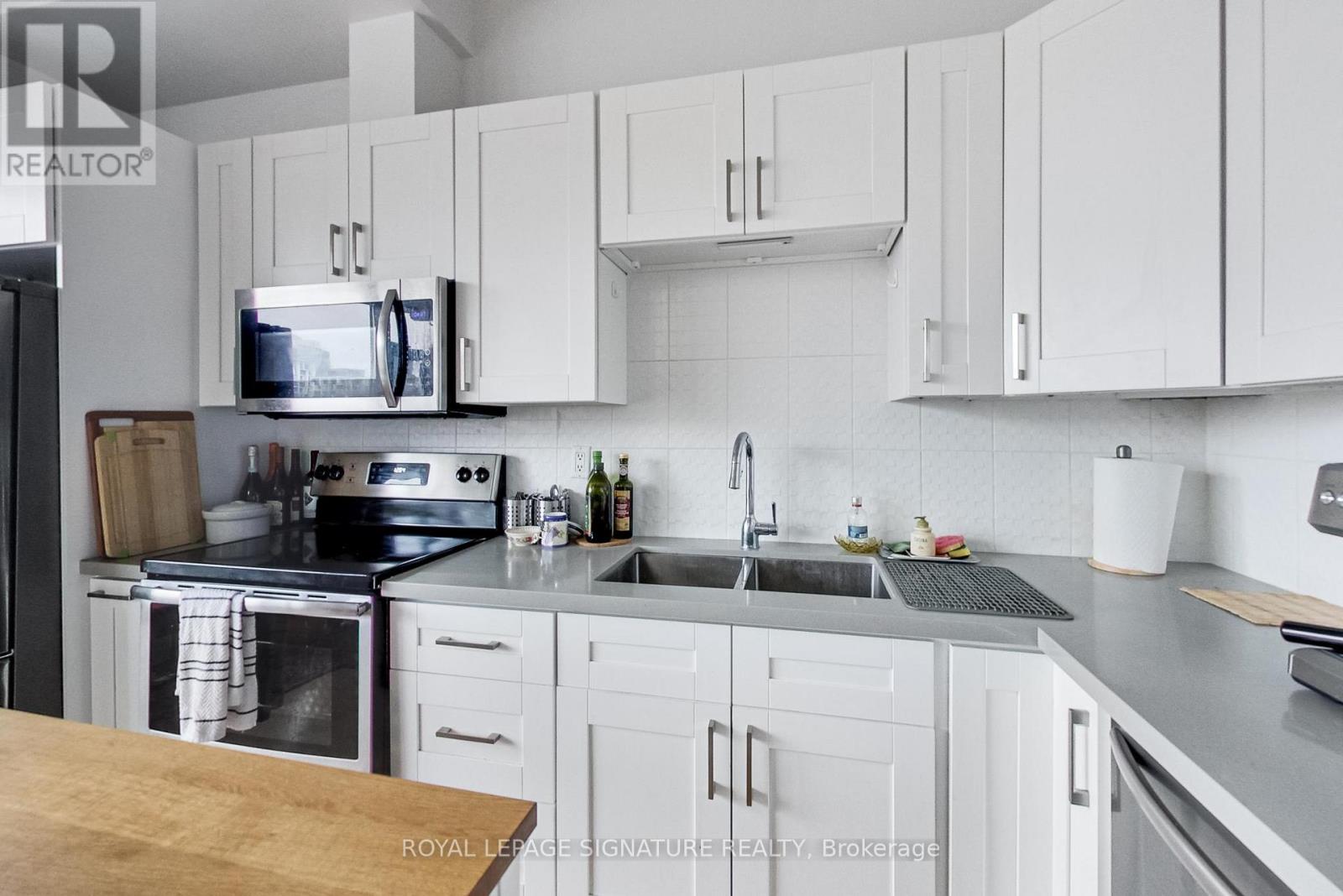 409 - 833 King Street W, Toronto (Niagara), Ontario  M5V 1N9 - Photo 6 - C12908984