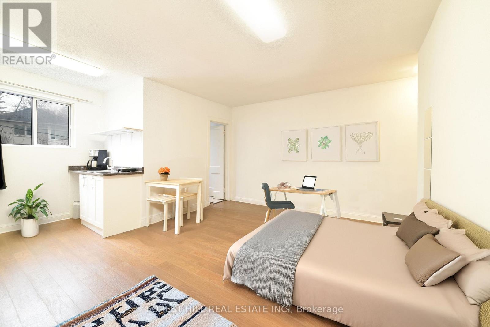 2ND FLOOR - 280 EGLINTON AVENUE W, Toronto, Ontario