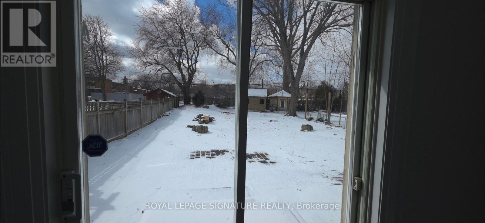 16 Muir Drive, Toronto, Ontario  M1M 3B4 - Photo 18 - E12908942