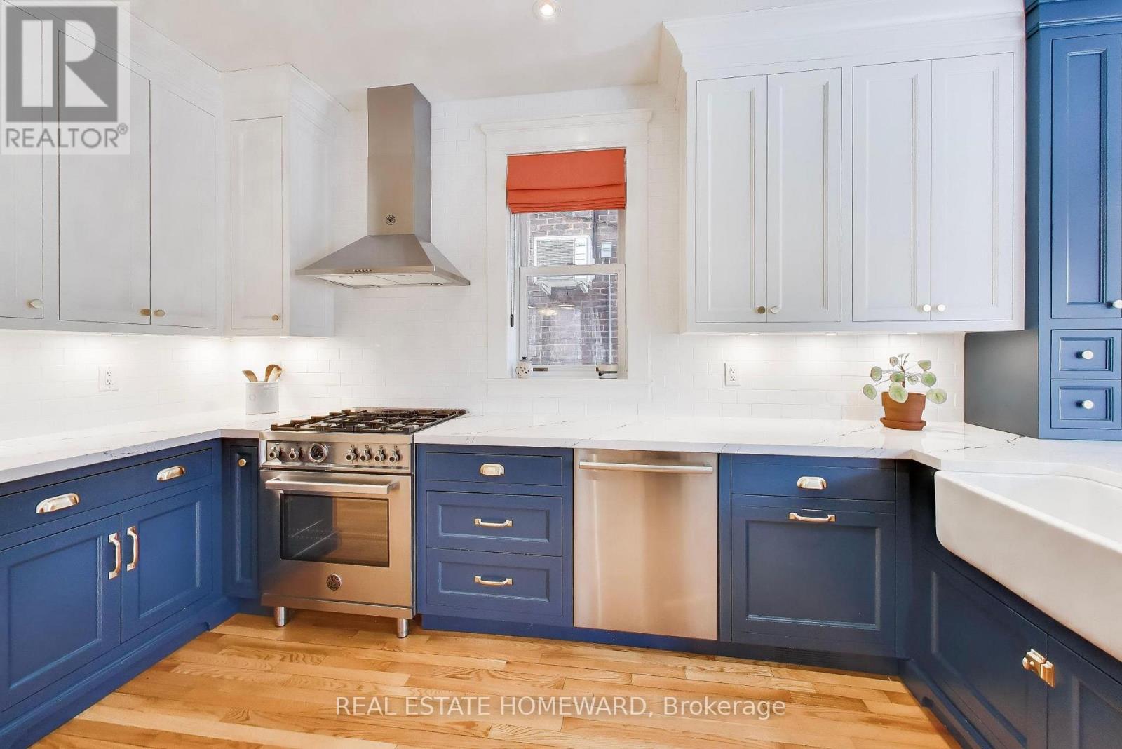 80 Hogarth Avenue, Toronto, Ontario  M4K 1K3 - Photo 11 - E12908978