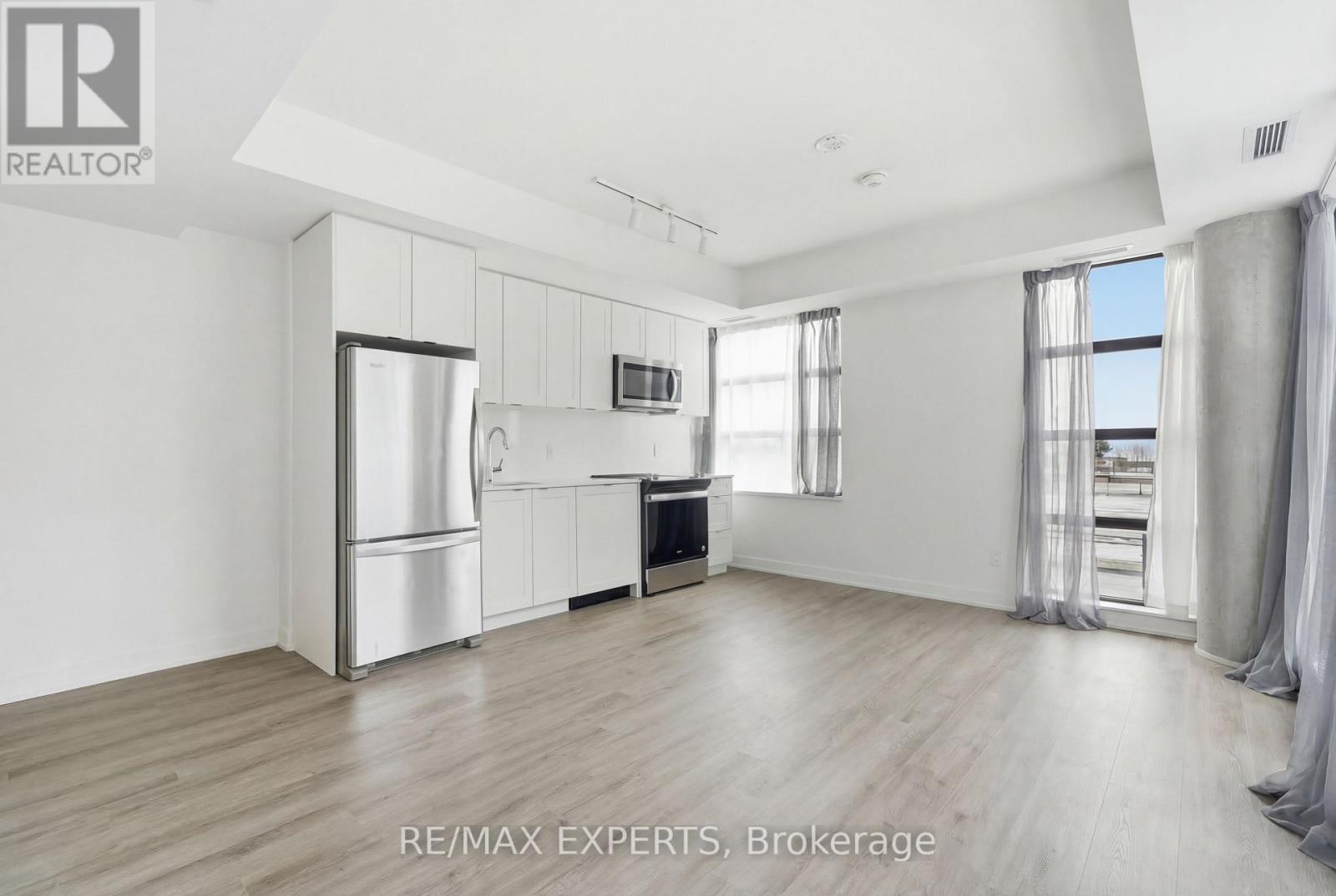 334 - 1614 Charles Street, Whitby, Ontario  L1N 1B9 - Photo 10 - E12909020