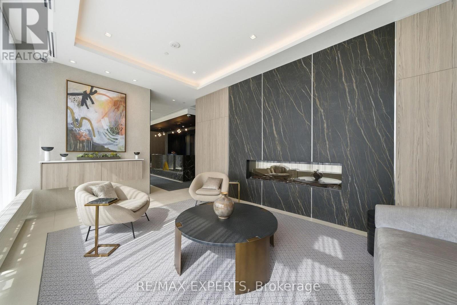 334 - 1614 Charles Street, Whitby, Ontario  L1N 1B9 - Photo 3 - E12909020