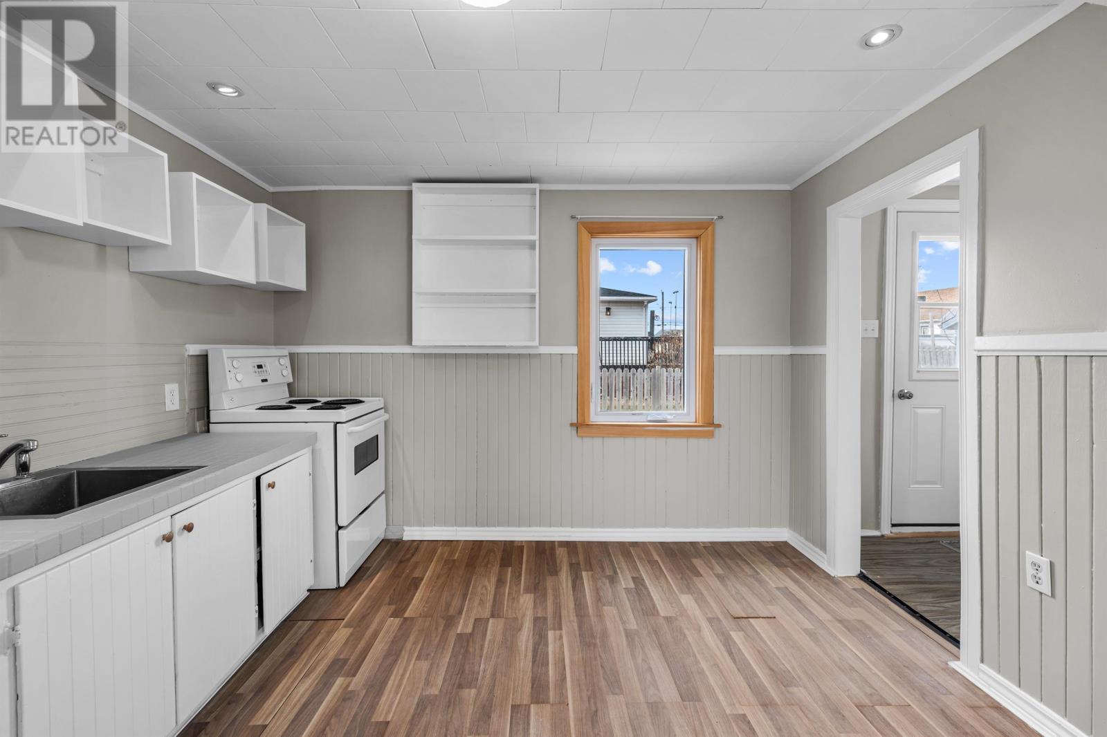 441 Notre Dame Street, Summerside, Prince Edward Island  C1N 1S8 - Photo 8 - 202605174