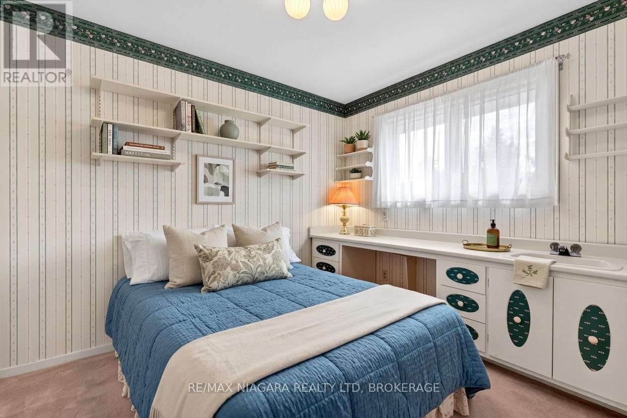 23 Almond Gardens, Grimsby, Ontario  L3M 2K2 - Photo 14 - X12908922