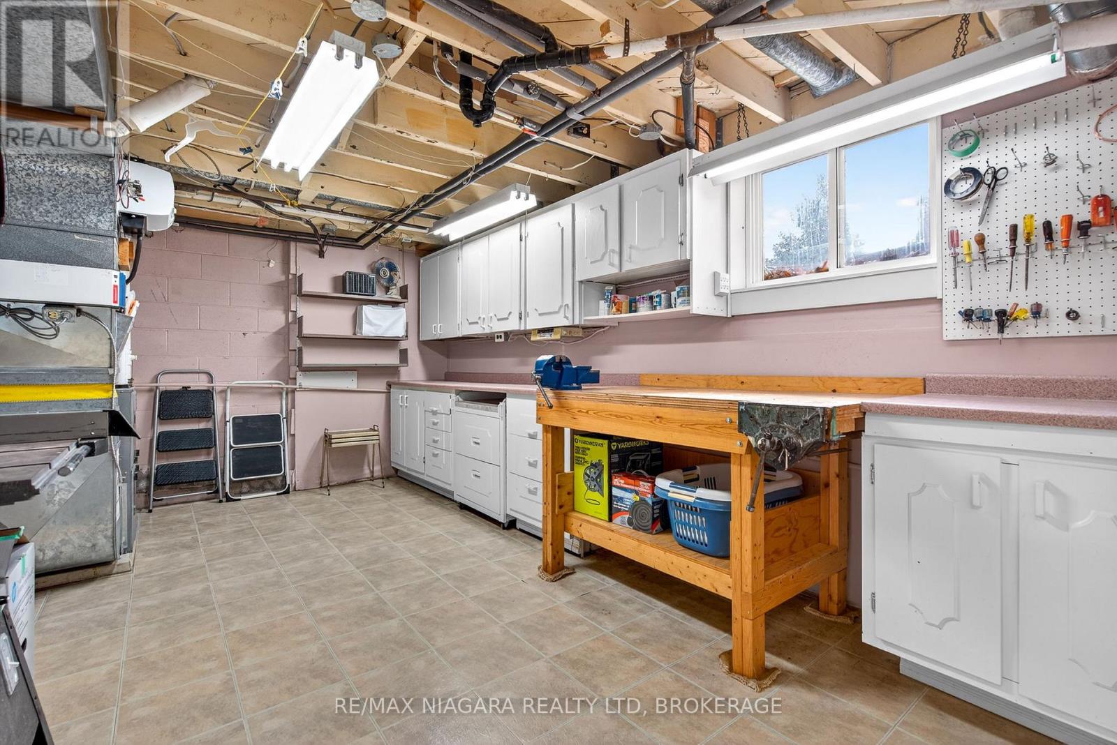 23 Almond Gardens, Grimsby, Ontario  L3M 2K2 - Photo 30 - X12908922