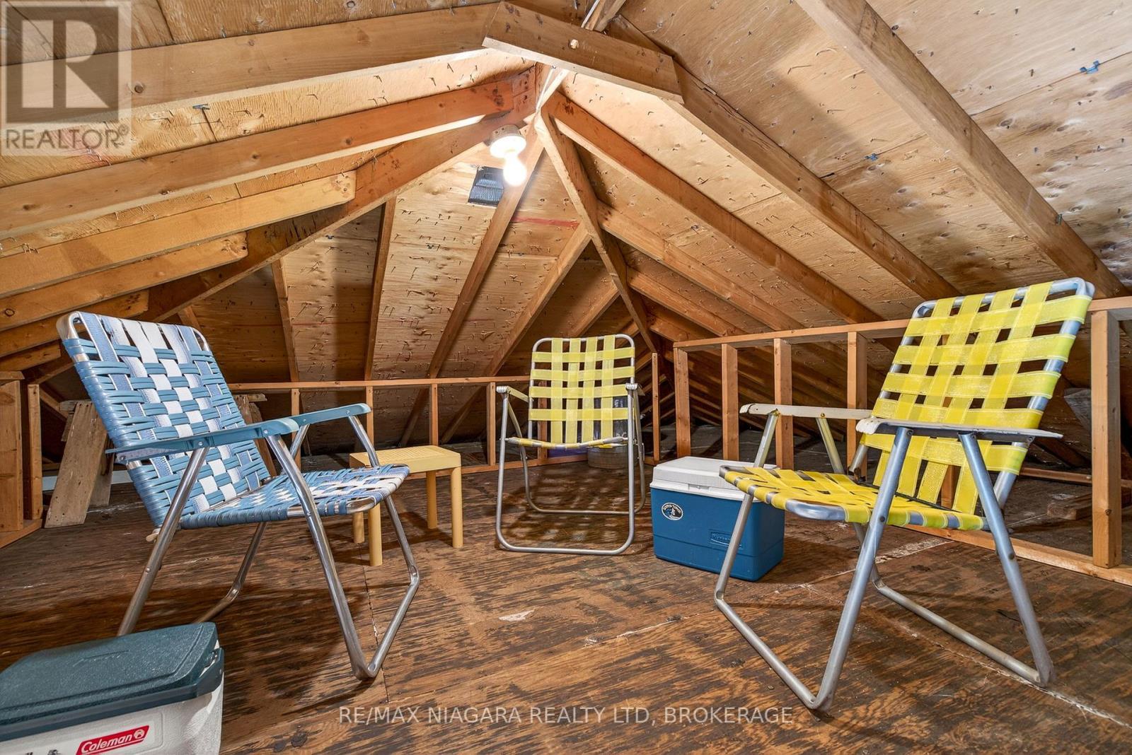 23 Almond Gardens, Grimsby, Ontario  L3M 2K2 - Photo 32 - X12908922