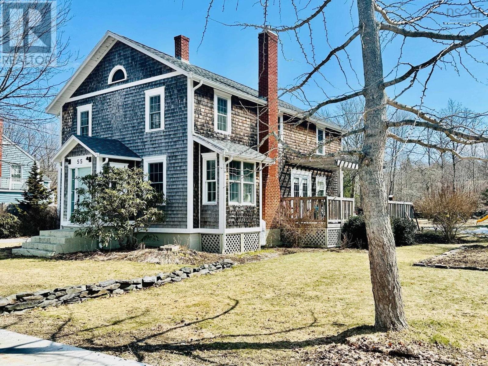 55 WATERLOO Street, Liverpool, Nova Scotia