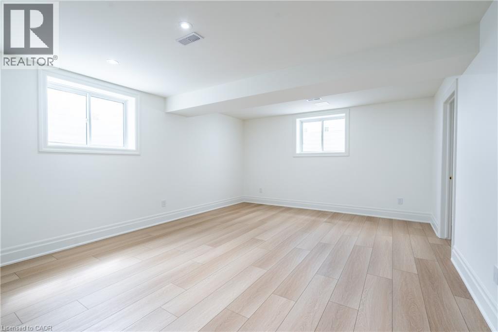 21 Oakley Drive, Niagara-On-The-Lake, Ontario  L0S 1N0 - Photo 32 - 40754293