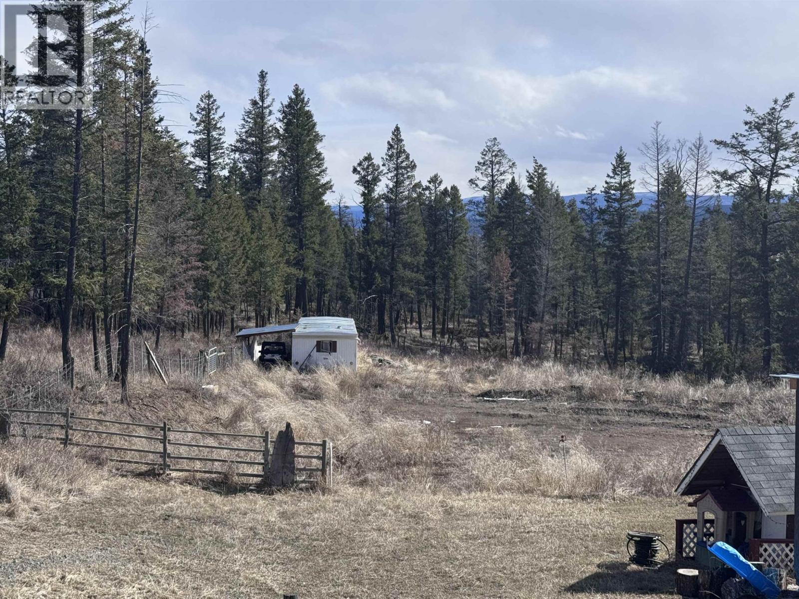 7593 Mccauley Road, Chilcotin, British Columbia V0L 1A0 - Photo 16 - R3082482