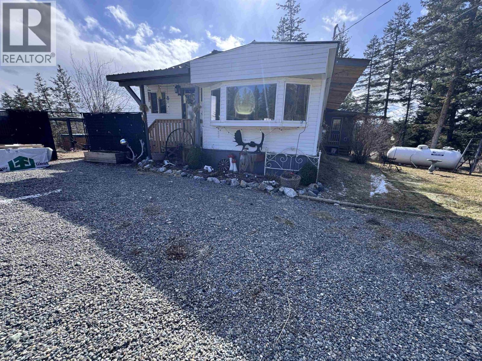 7593 Mccauley Road, Chilcotin, British Columbia V0L 1A0 - Photo 17 - R3082482