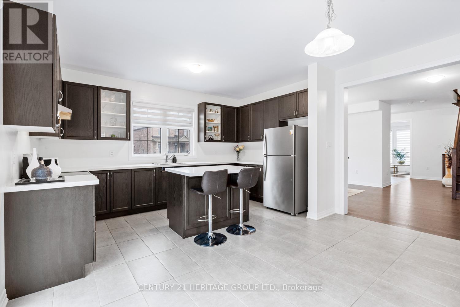 1614 Sharpe Street E, Innisfil, Ontario  L9S 0R1 - Photo 11 - N12908954