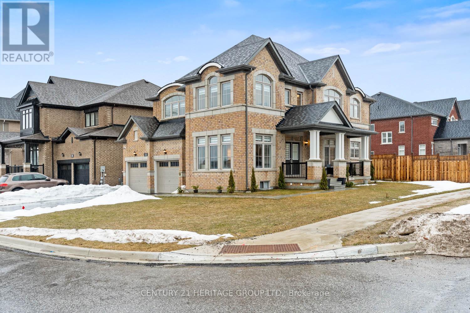 1614 Sharpe Street E, Innisfil, Ontario  L9S 0R1 - Photo 2 - N12908954