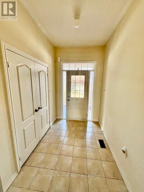 101 Alexie Way, Vaughan, Ontario  L4H 3V4 - Photo 2 - N12908958