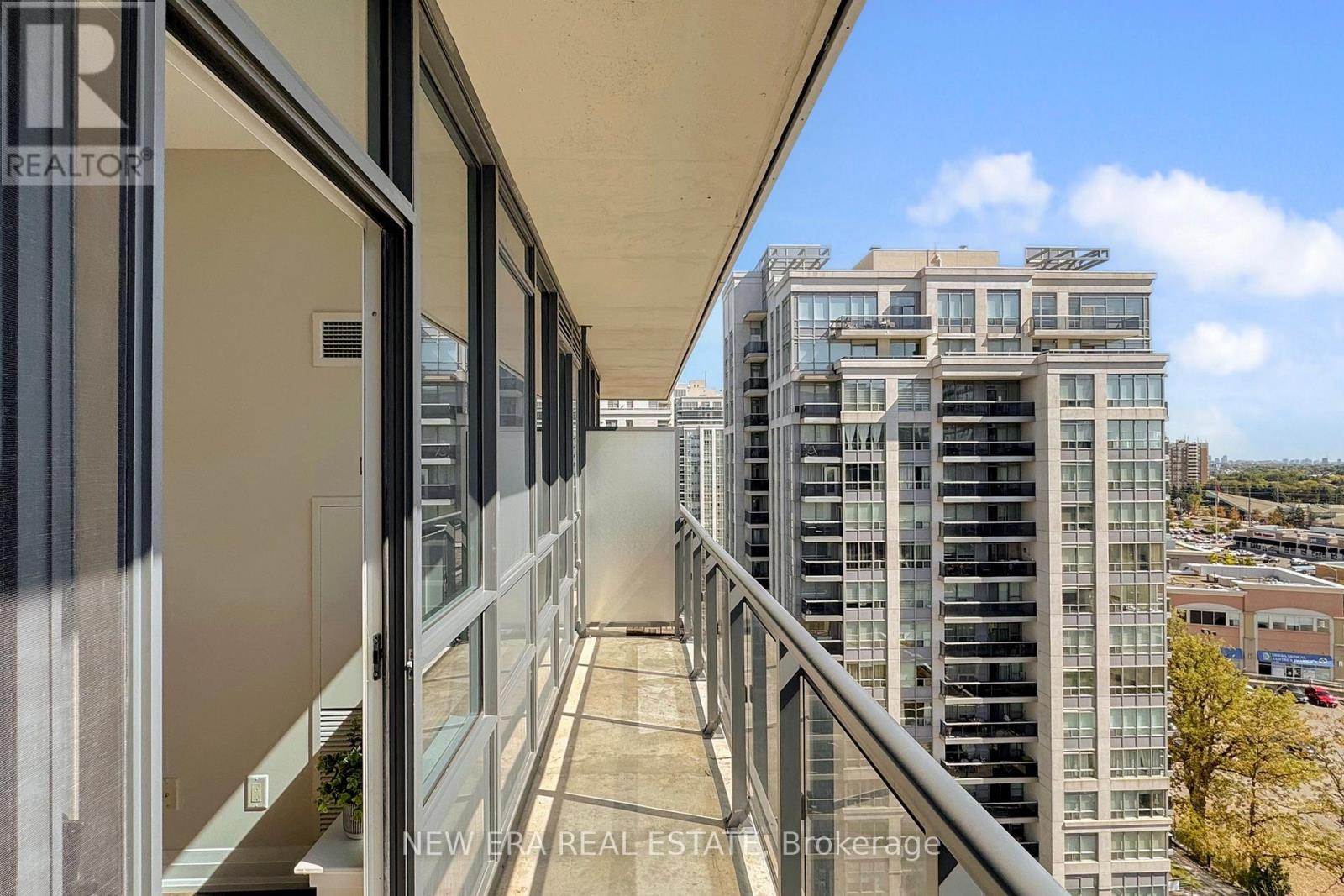 1206 - 75 North Park Road, Vaughan, Ontario  L4J 0H8 - Photo 32 - N12908990